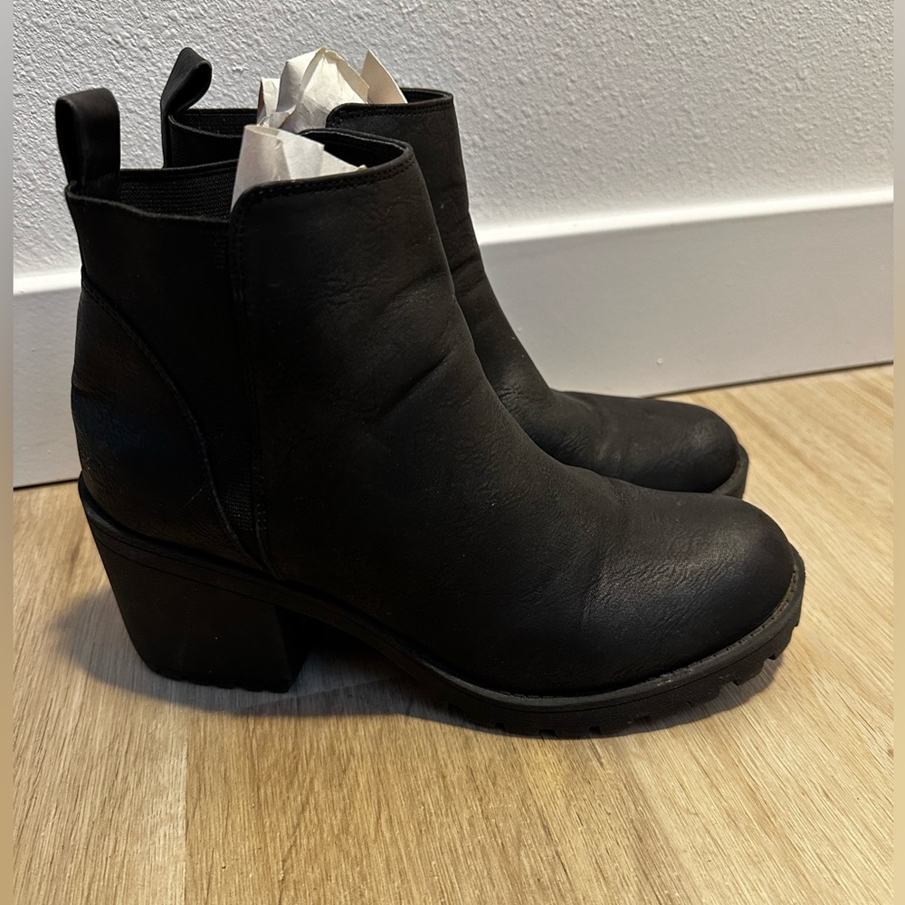 Black booties with stretch on sides